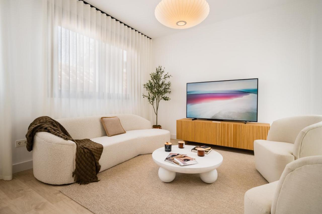 Stylish Designer Duplex-3Beds 2Baths-Puerta Carmona Centro Lejlighed Sevilla Eksteriør billede