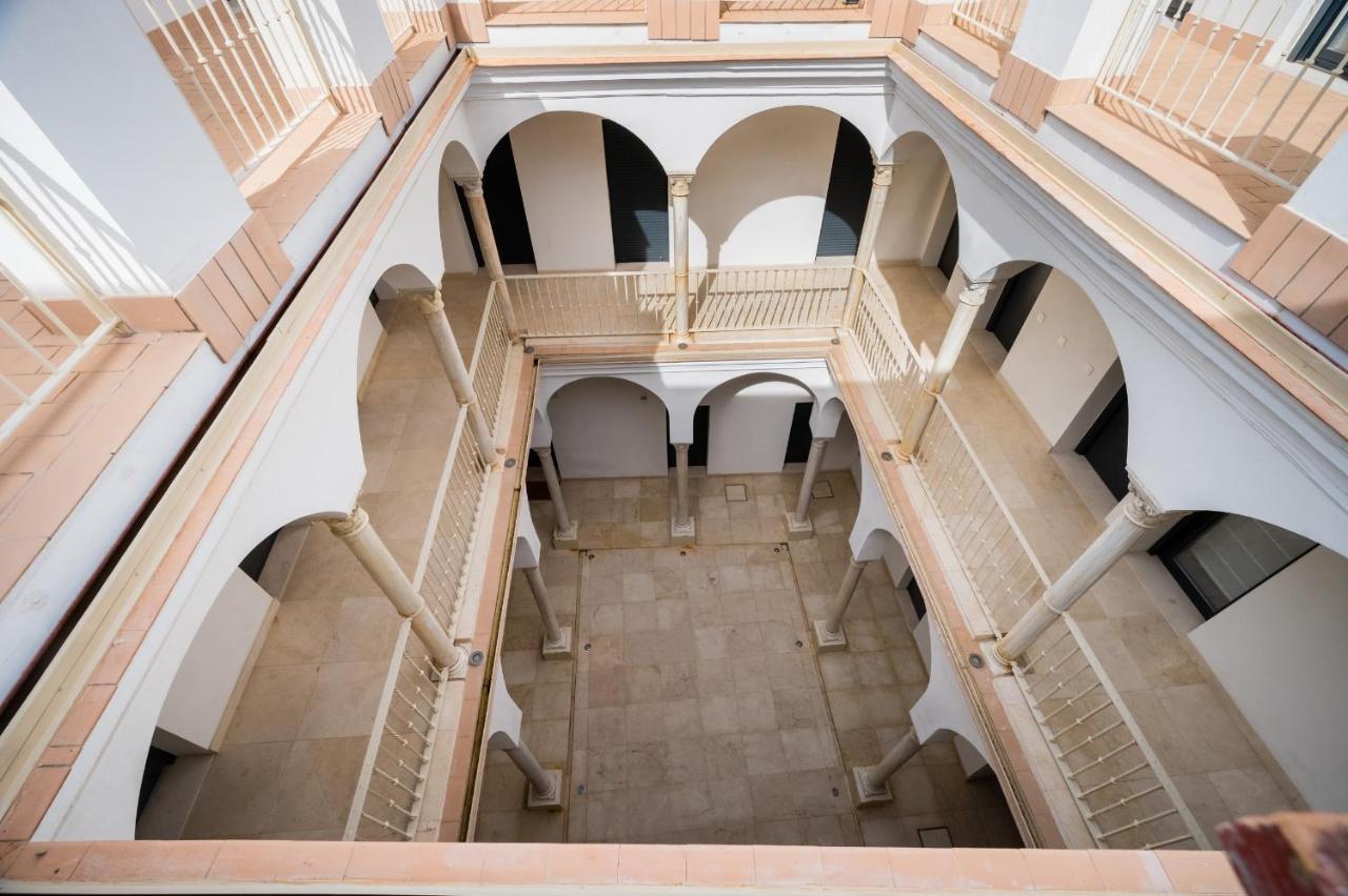 Stylish Designer Duplex-3Beds 2Baths-Puerta Carmona Centro Lejlighed Sevilla Eksteriør billede