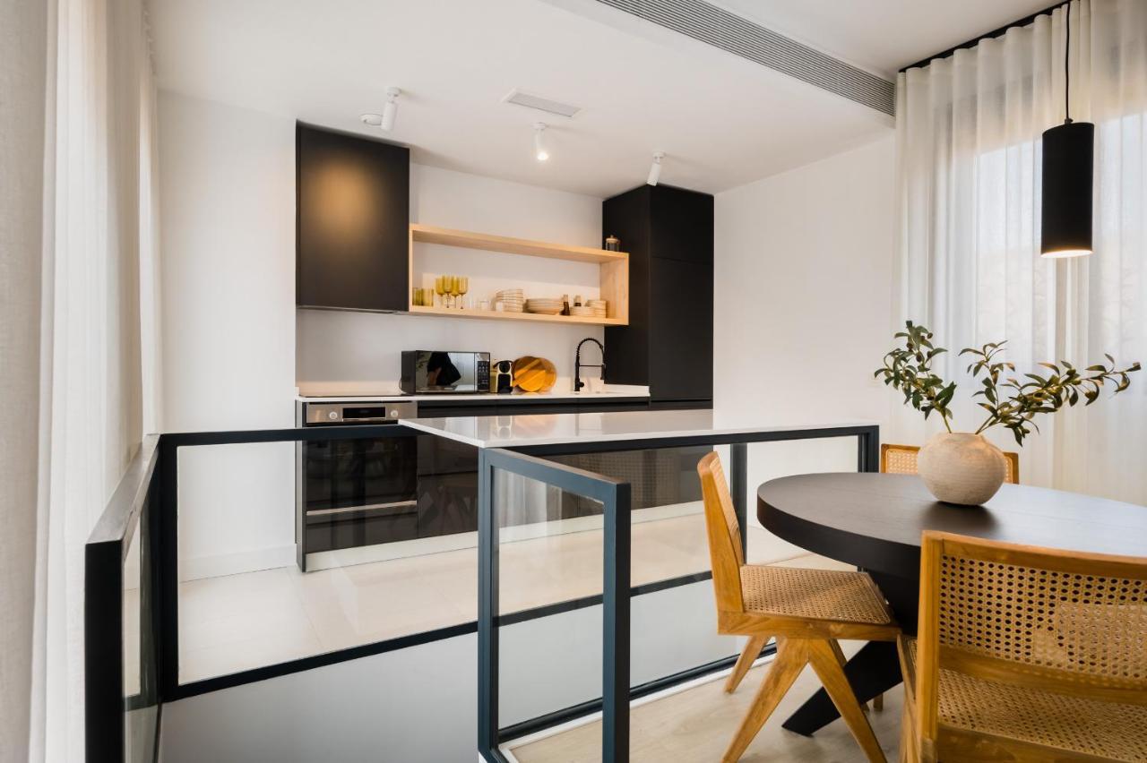 Stylish Designer Duplex-3Beds 2Baths-Puerta Carmona Centro Lejlighed Sevilla Eksteriør billede